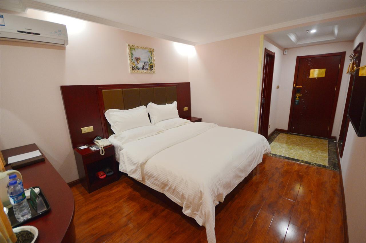 Greentree Inn Jiangsu Wuxi Huishan Ancient Town Business Hotel Bagian luar foto