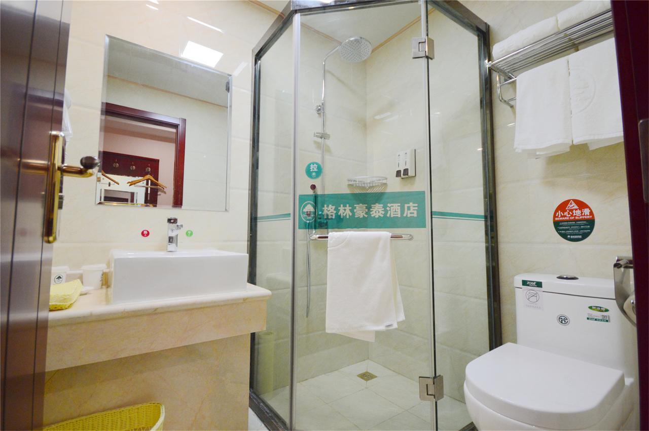 Greentree Inn Jiangsu Wuxi Huishan Ancient Town Business Hotel Bagian luar foto