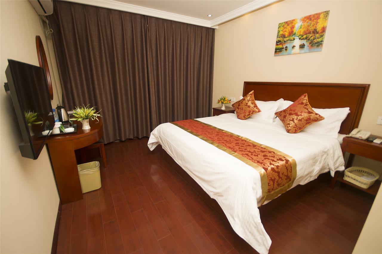 Greentree Inn Jiangsu Wuxi Huishan Ancient Town Business Hotel Bagian luar foto